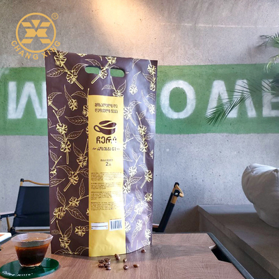 Lapisan UV 500g Matte selesai Stand up coffee pouch Dengan Valve Zipper
